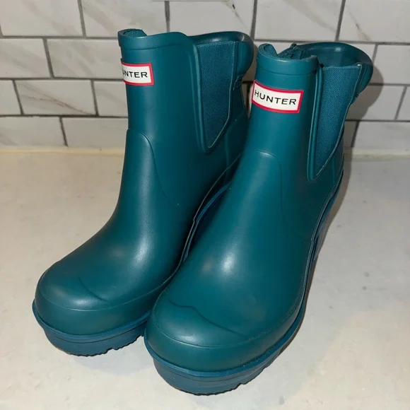 RARE Hunter Block Heel Chelsea Rain Boots - Picture 3 of 7